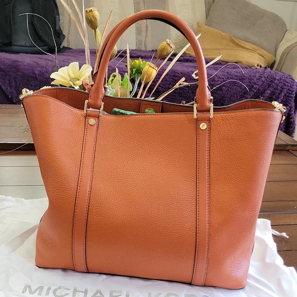 MK π PURSE - Picture 5 of 16